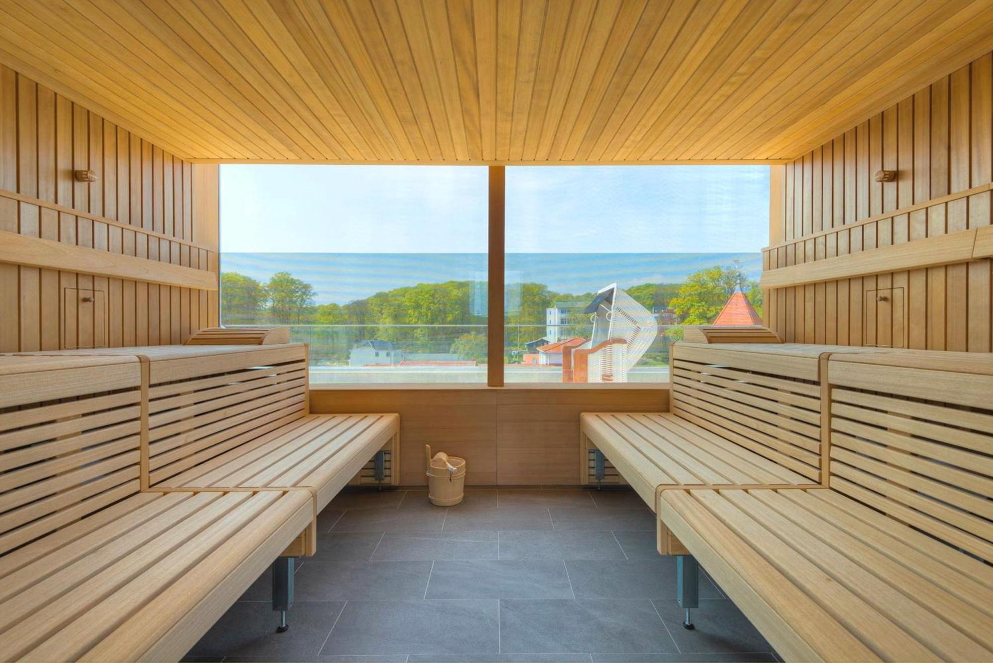 Pool Und Sauna Mit Meerblick, Direkt An Der Seebruecke - First Sellin Fewo 3 8 Exterior photo